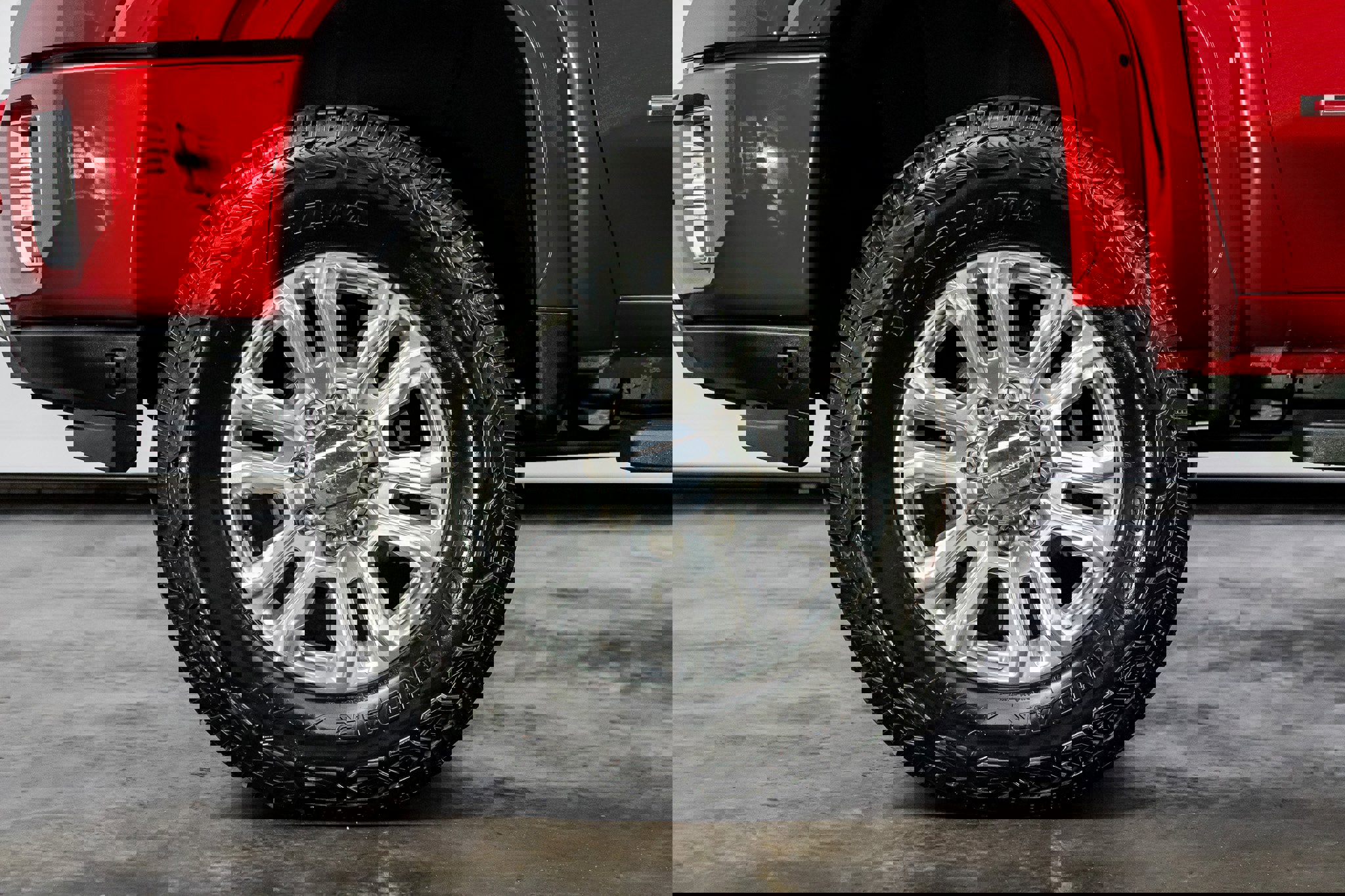 Used 2021 GMC Sierra 2500 Denali w/ Denali Ultimate Package image 12