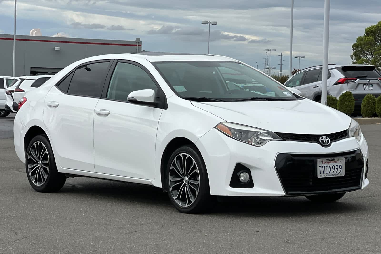 Certified 2016 Toyota Corolla S FWD image 5