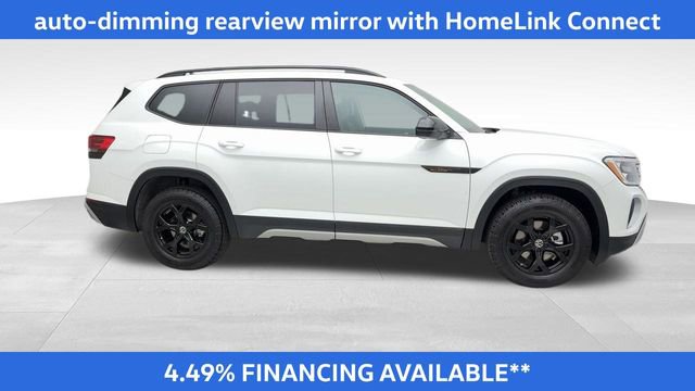 Certified 2025 Volkswagen Atlas Peak Edition SE image 11