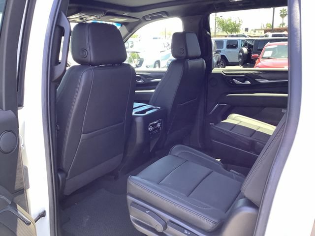 Used 2022 GMC Yukon XL Denali AWD/4WD image 23