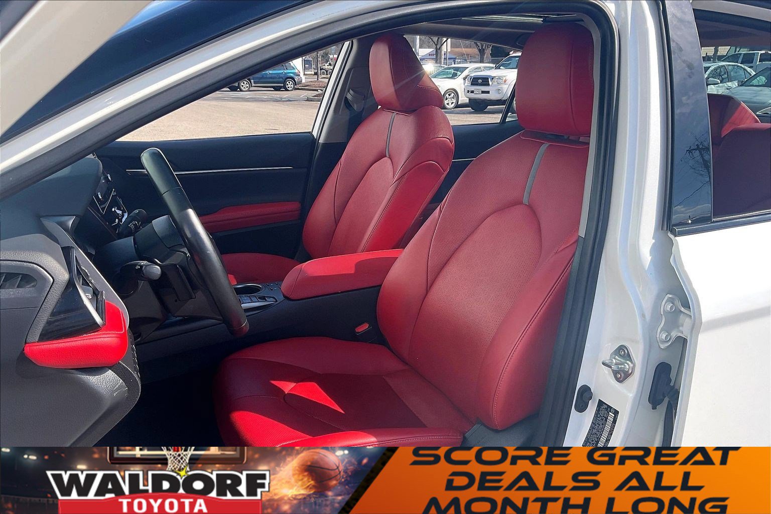 Used 2022 Toyota Camry XSE w/ Navigation Package image 30