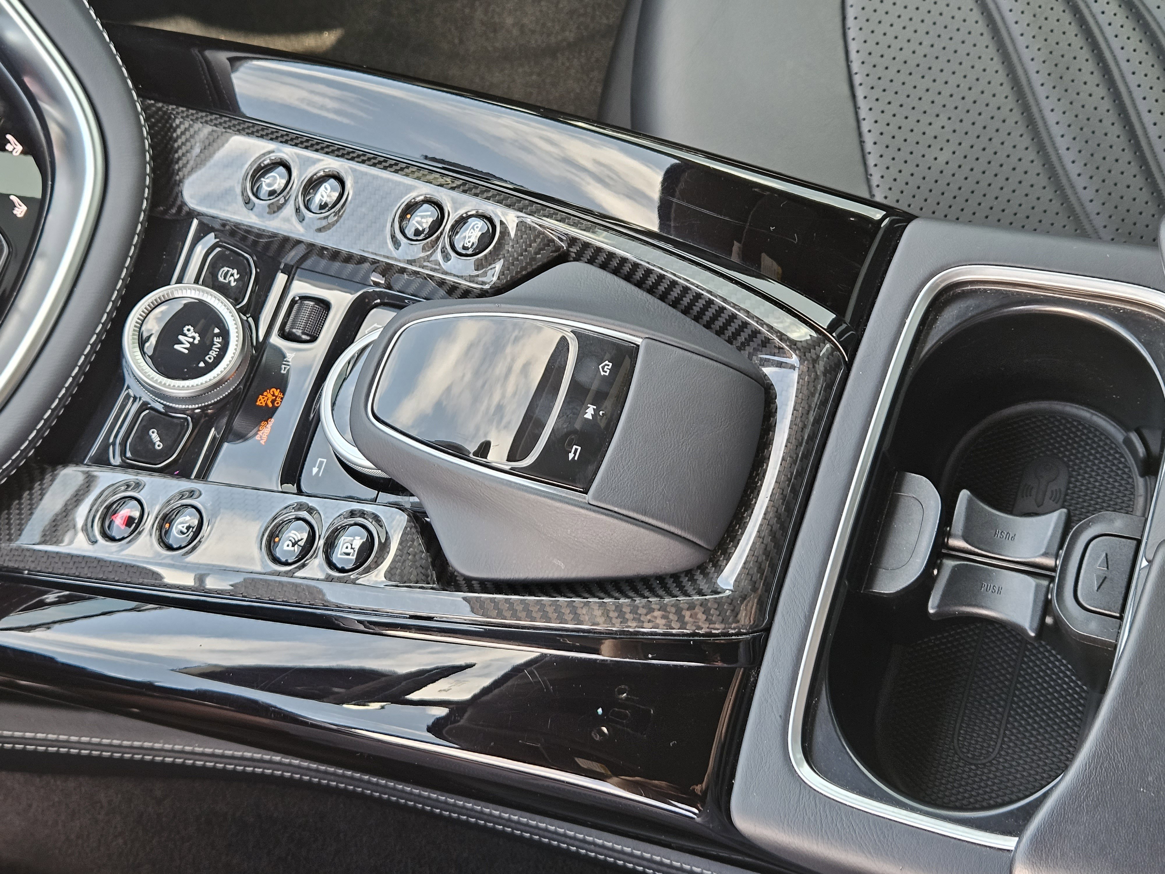 Used 2023 Aston Martin DBX 707 image 21