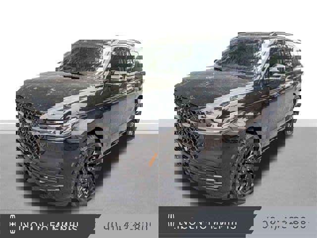 New 2025 Lincoln Navigator Reserve w/ Jet Appearance Package image 1