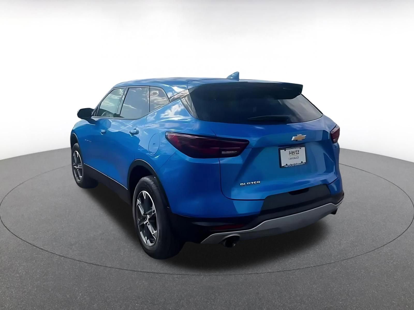 Used 2025 Chevrolet Blazer LT image 11