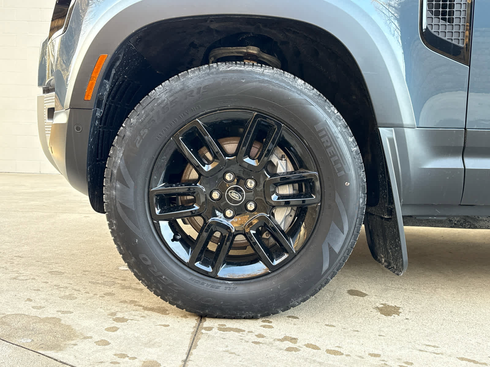 Certified 2025 Land Rover Defender 110 S image 6