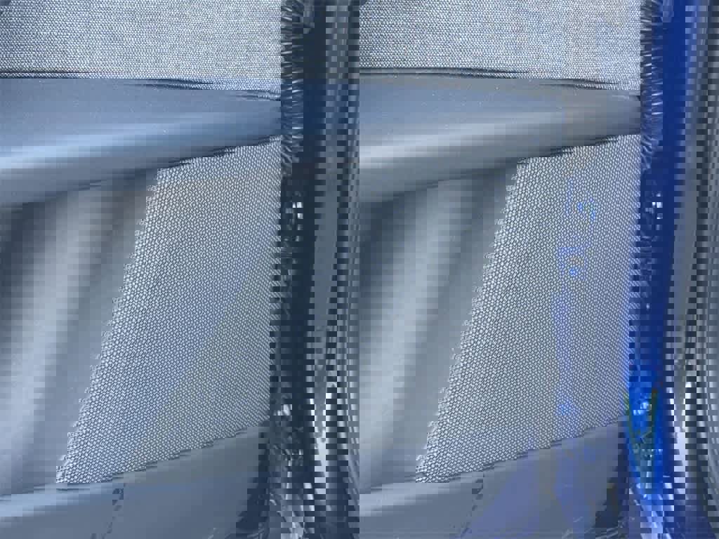 Used 2022 Tesla Model X Plaid image 25