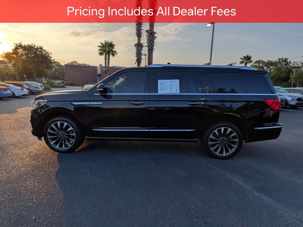 Used 2021 Lincoln Navigator L Reserve w/ Luxury Package AWD/4WD image 7