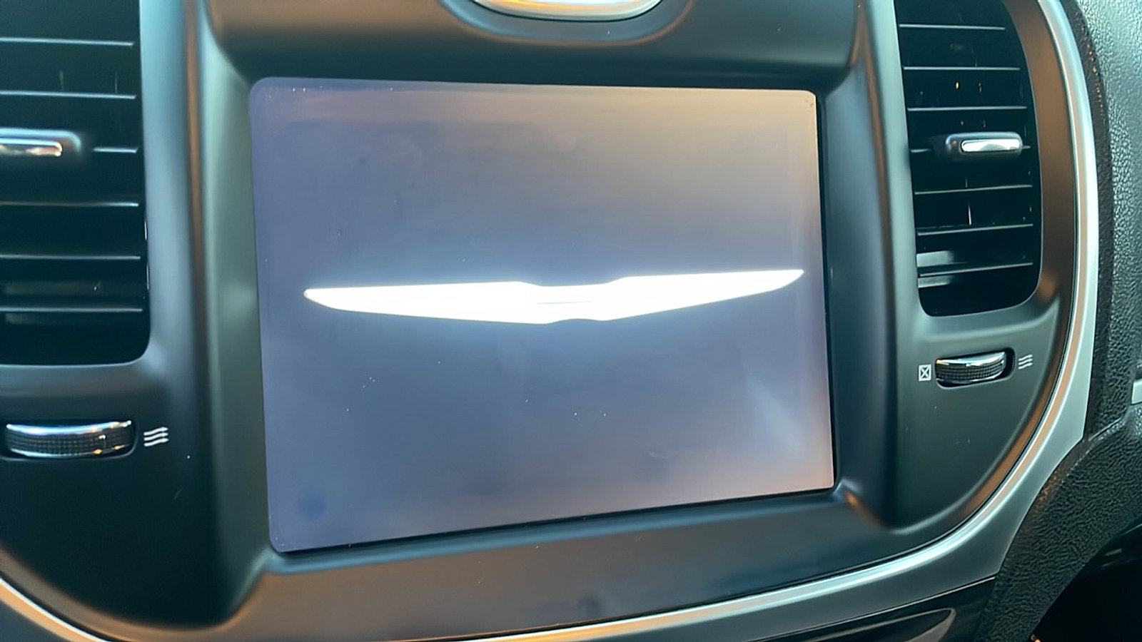 Used 2018 Chrysler 300 Touring image 44