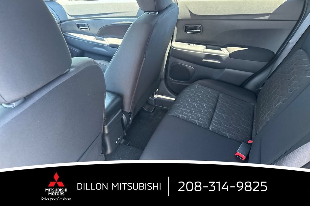 New 2026 Mitsubishi Outlander Sport LE AWD/4WD image 12