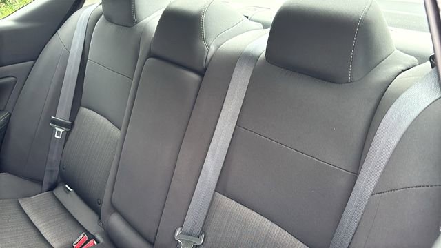 Used 2025 Nissan Altima 2.5 SV FWD image 28