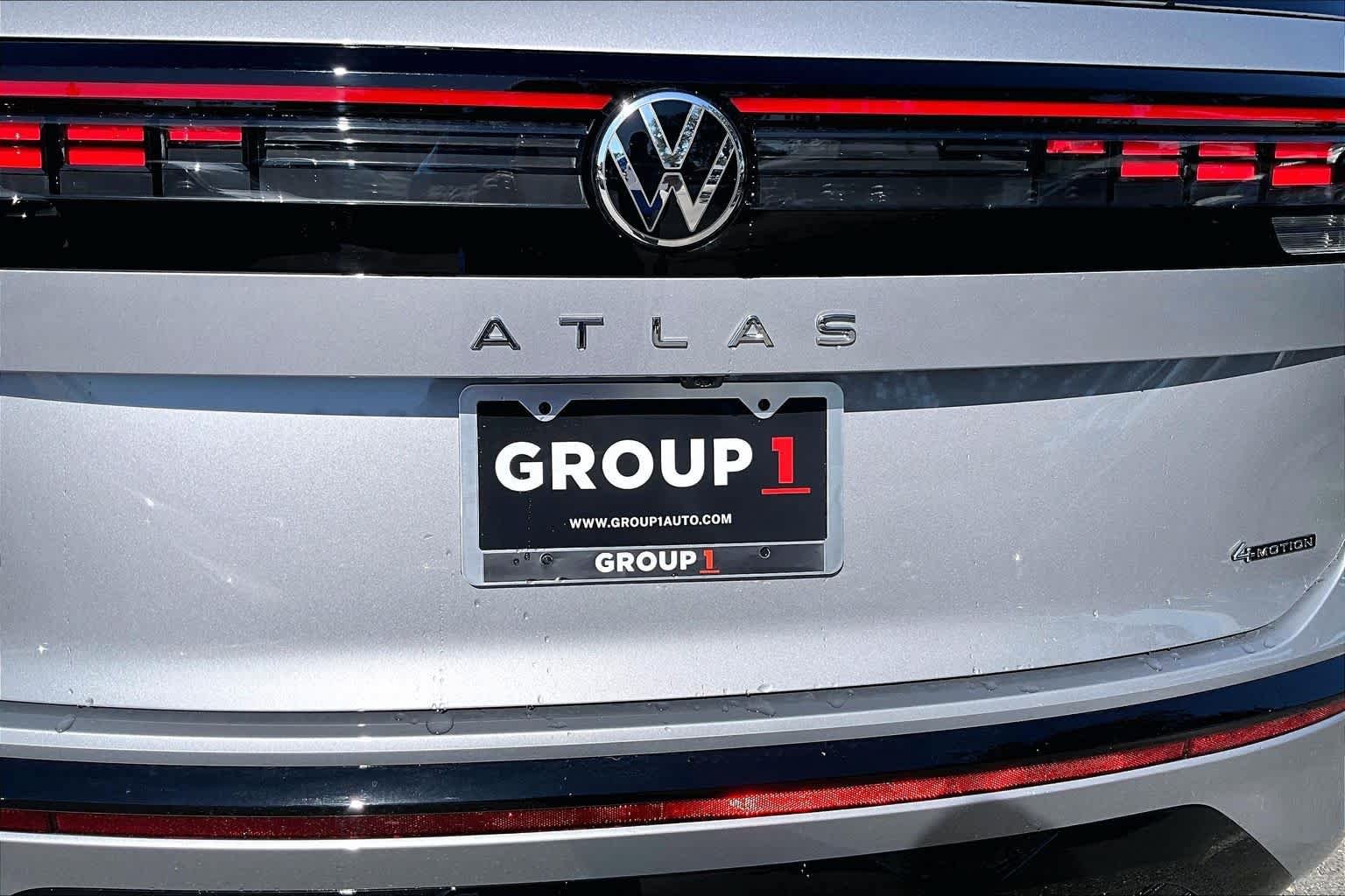 New 2027 Volkswagen Atlas SEL Premium R-Line AWD/4WD image 15