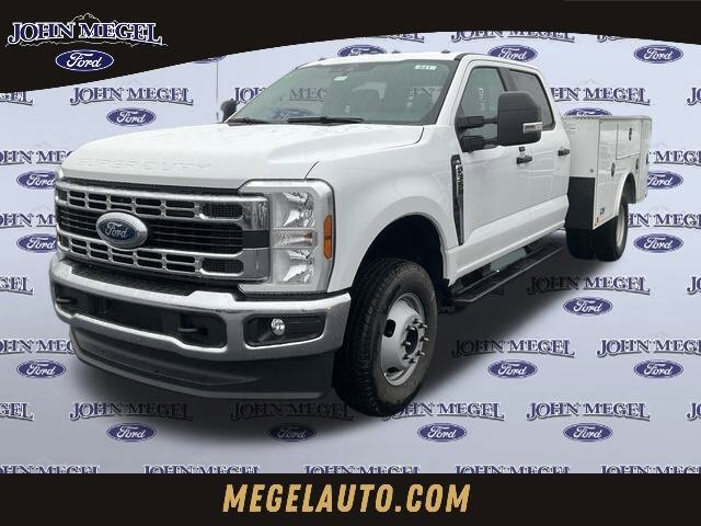 New 2026 Ford F350 XL w/ XL Chrome Package image 1