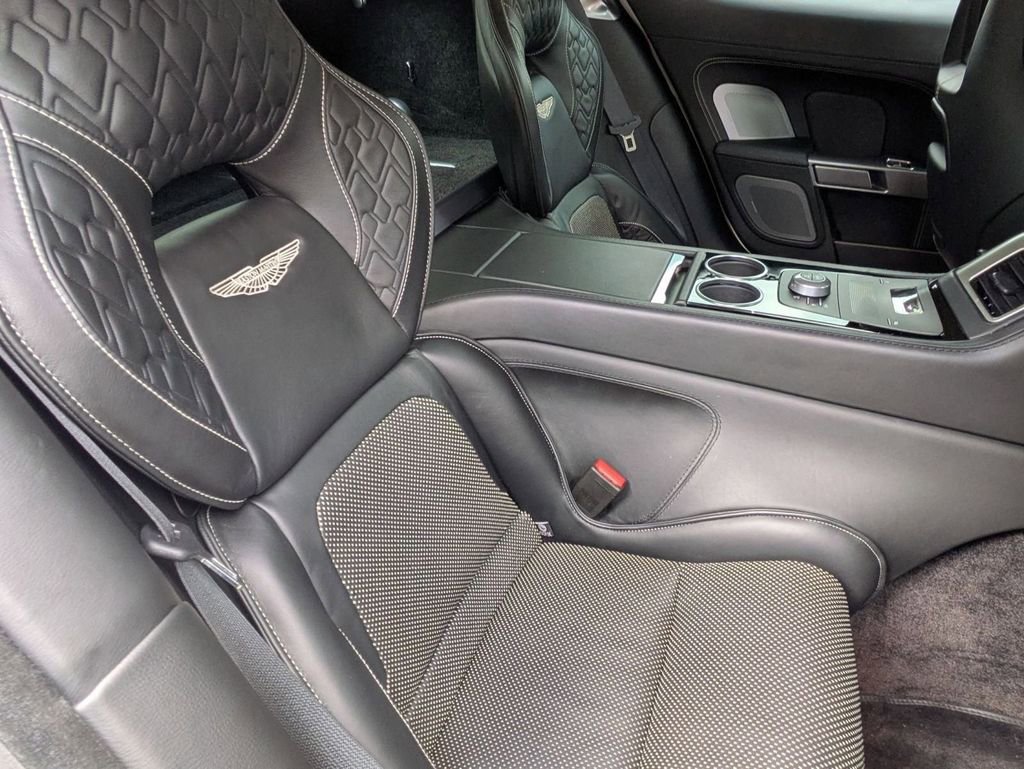 Used 2015 Aston Martin Rapide S image 29
