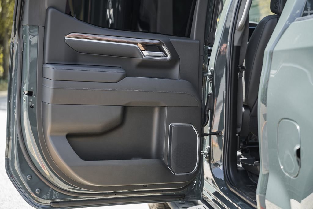 Used 2026 Chevrolet Silverado 1500 LT Trail Boss w/ LT Trail Boss Premium Package image 47