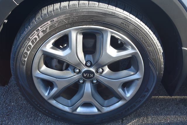 Used 2019 Kia Sorento EX image 50