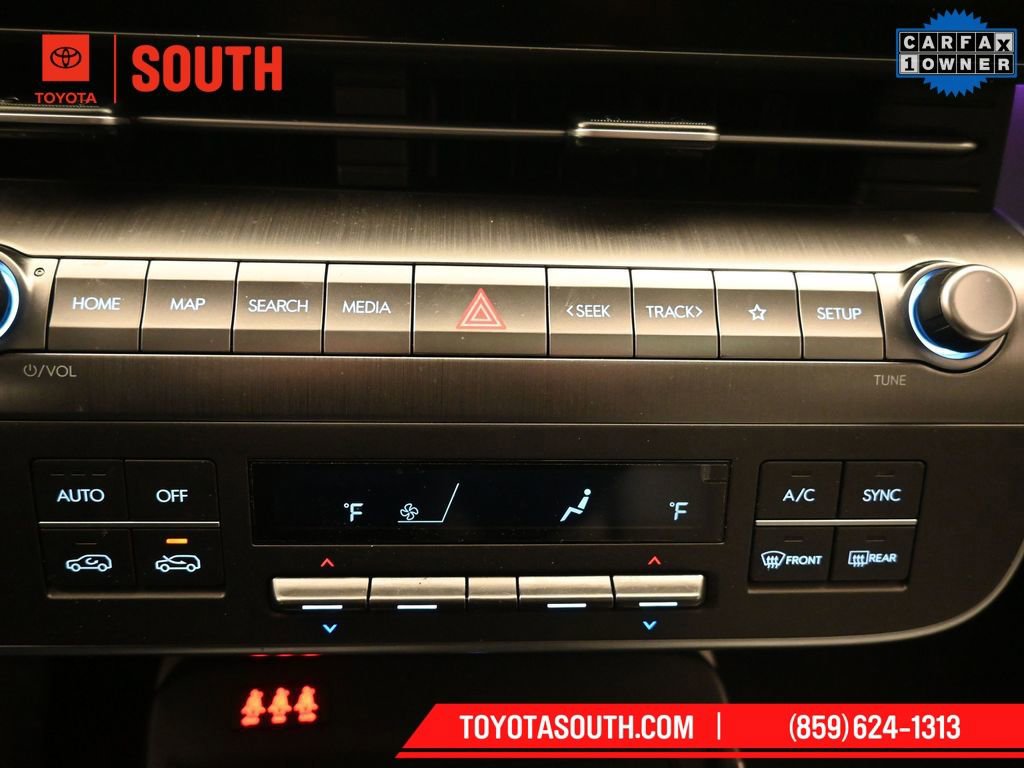 Used 2024 Hyundai Kona Limited image 16