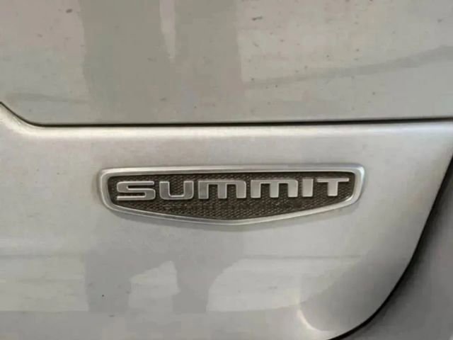 Used 2022 Jeep Grand Cherokee Summit AWD/4WD image 43