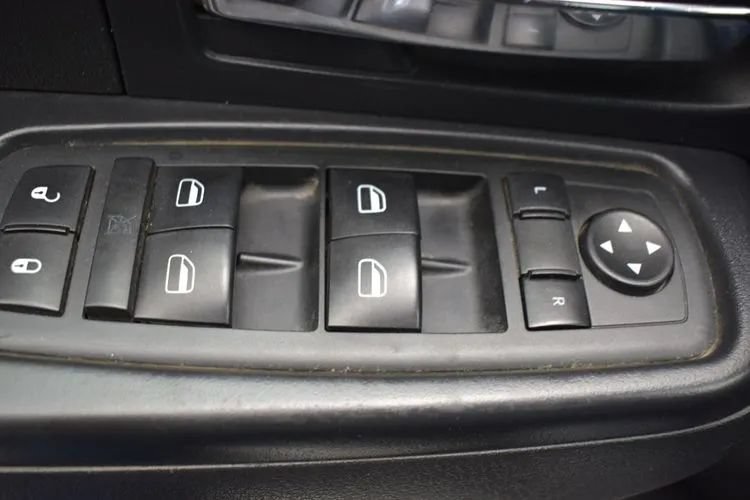 Used 2011 Jeep Liberty Sport w/ Popular Equipment Group AWD/4WD image 21