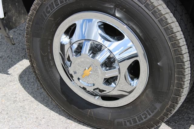 Used 2025 Chevrolet Silverado 3500 LT image 16