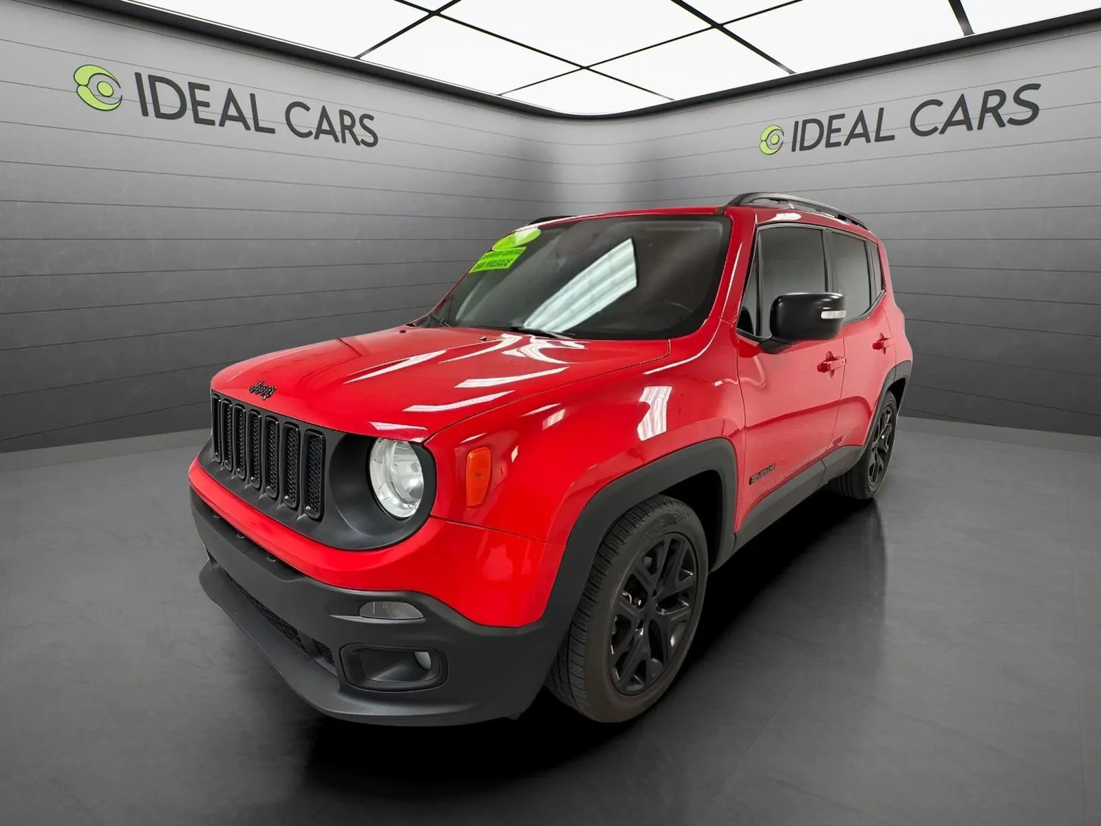 Used 2018 Jeep Renegade Altitude FWD image 1