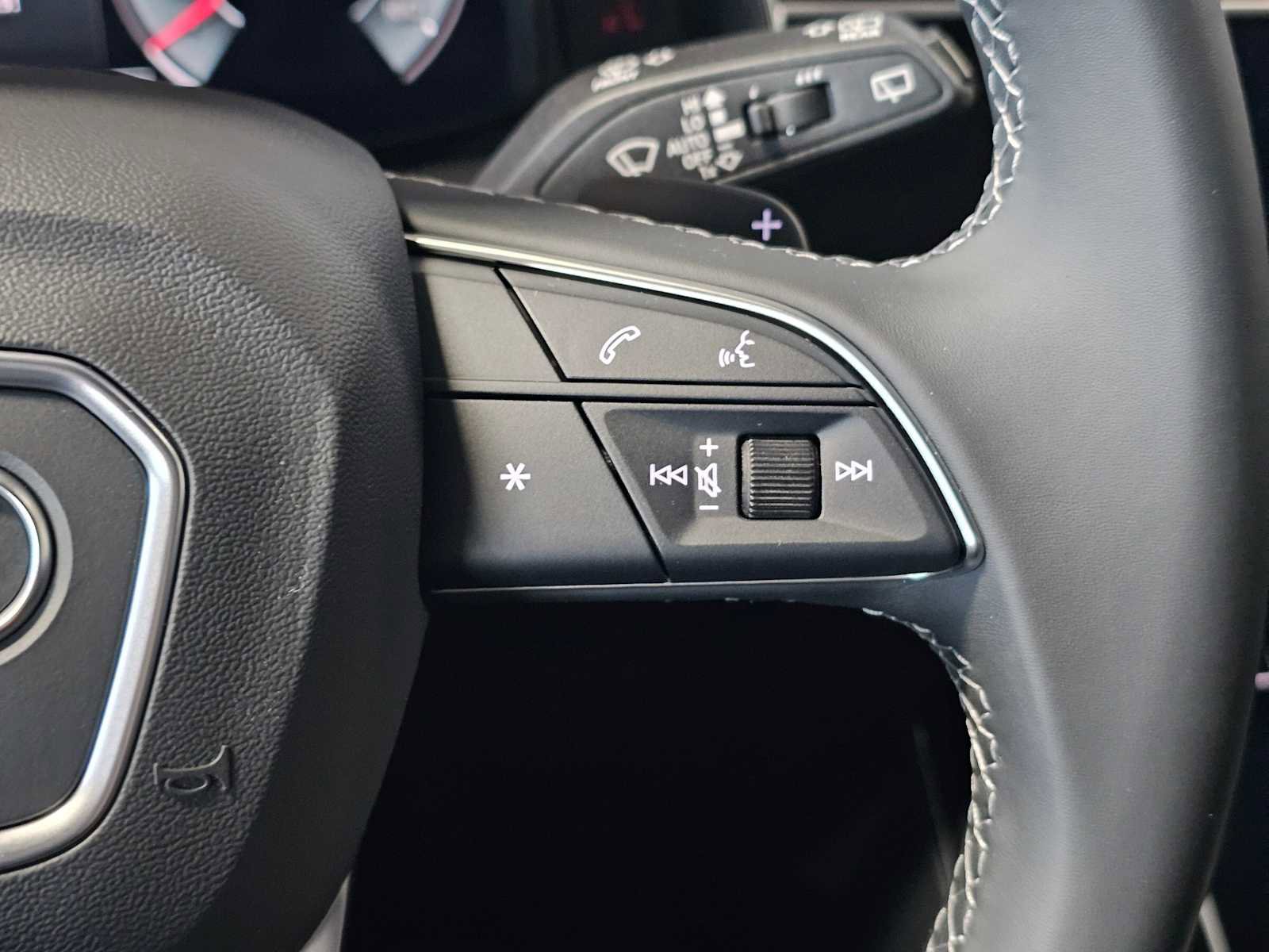 New 2026 Audi Q7 2.0T Premium image 28