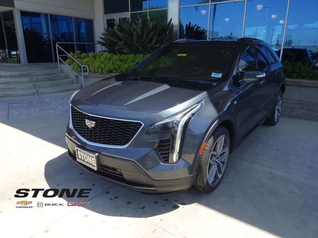 Used 2020 Cadillac XT4 Sport FWD image 3