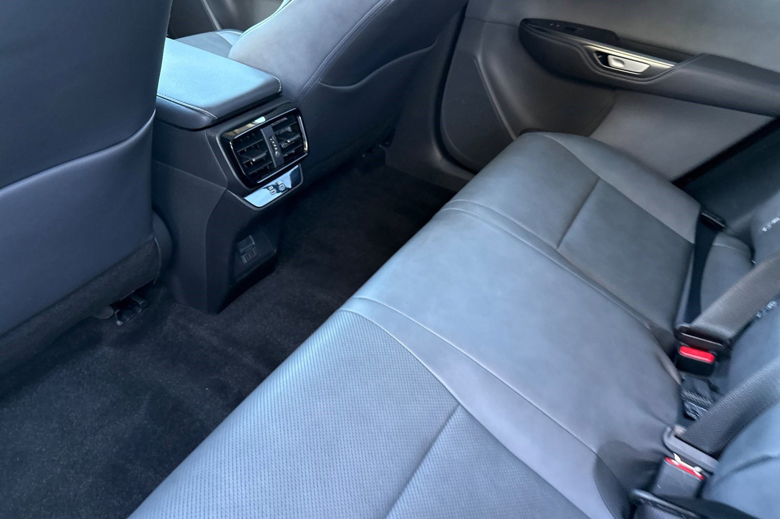 Used 2023 Lexus RZ 450e Premium w/ Technology Package image 25