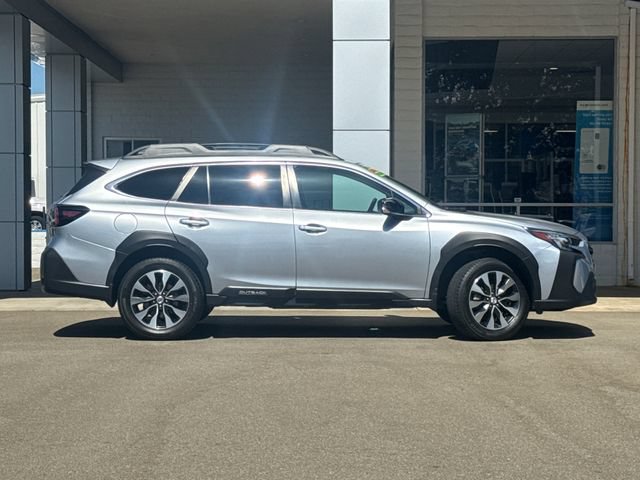 Used 2023 Subaru Outback Limited AWD/4WD image 6
