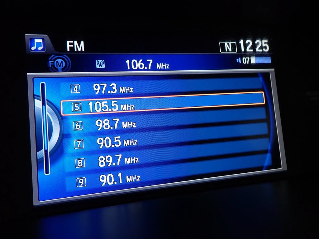Used 2016 Honda Odyssey EX-L image 3