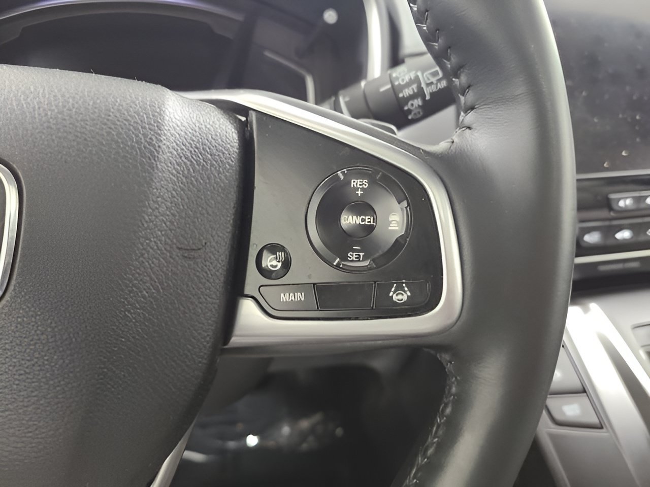 Used 2022 Honda CR-V Touring image 27