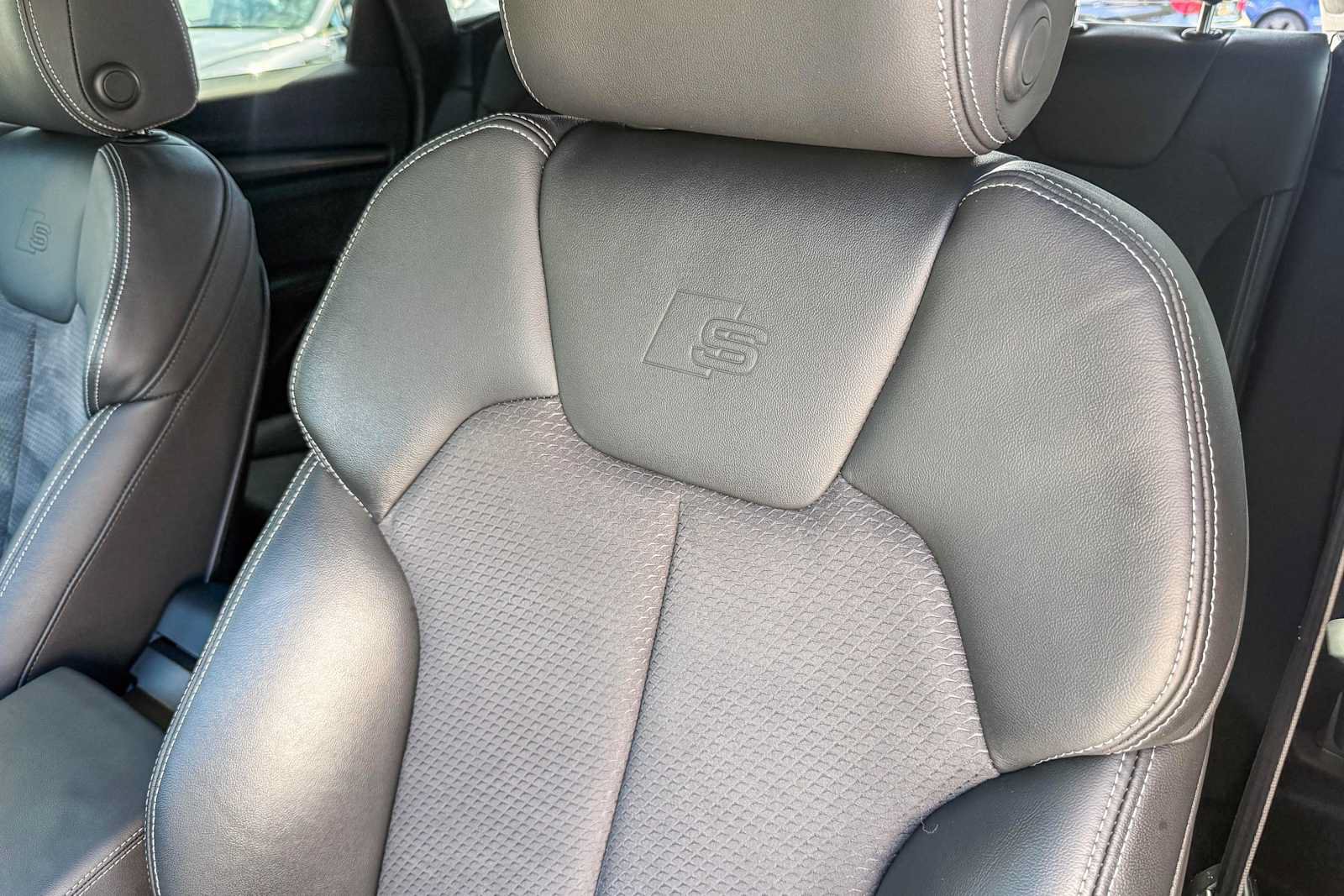 Used 2022 Audi SQ5 Premium Plus AWD/4WD image 26