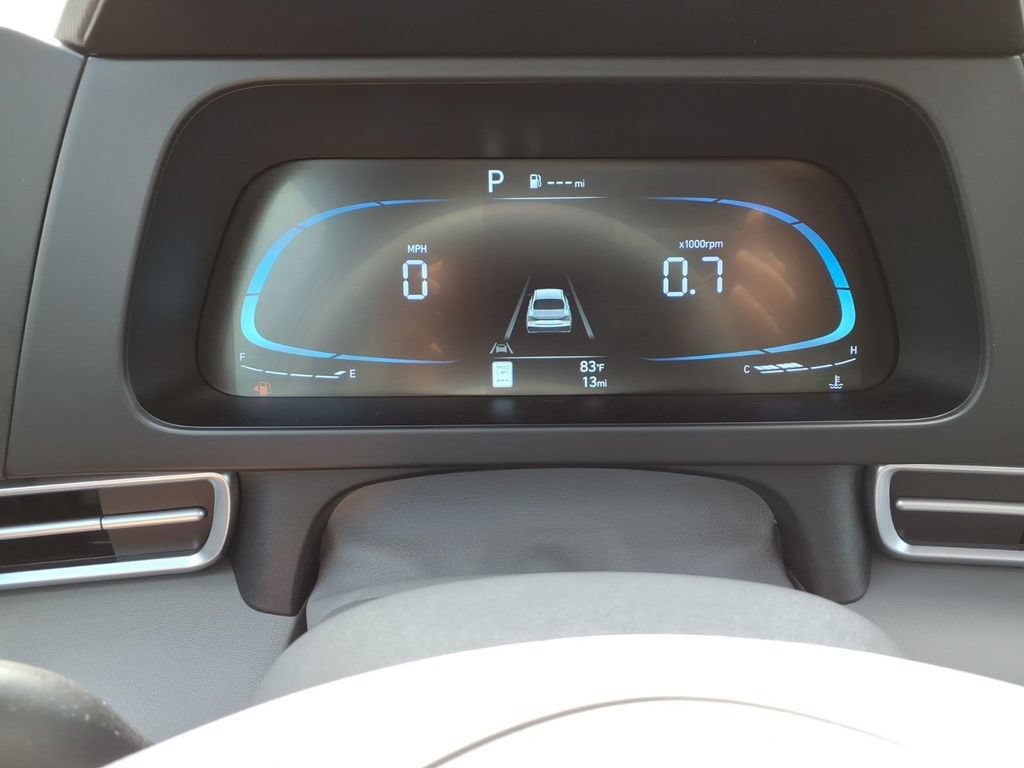 New 2026 Hyundai Elantra SEL Sport Premium FWD image 17