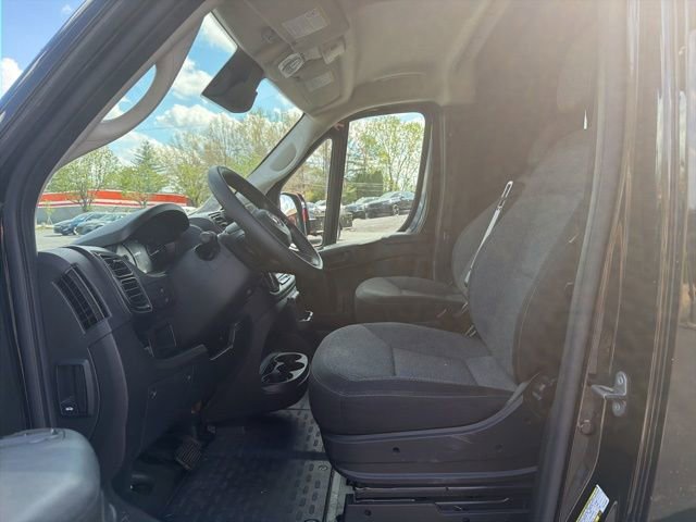 Used 2024 RAM ProMaster 2500 image 12