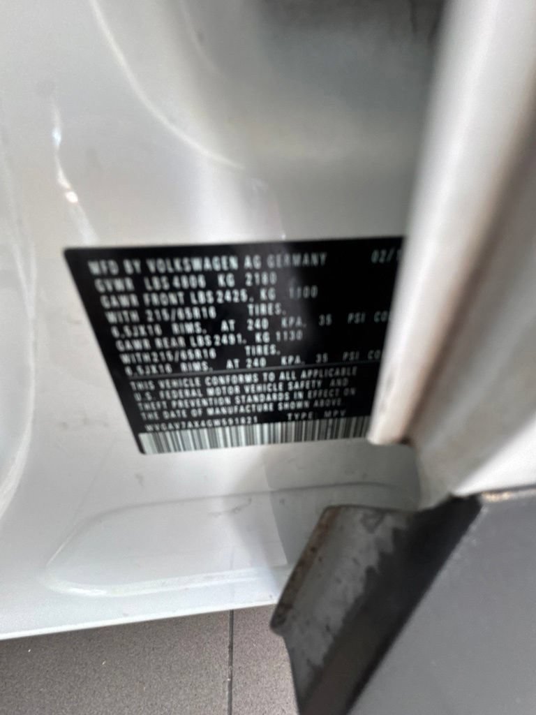 Used 2016 Volkswagen Tiguan S FWD image 19