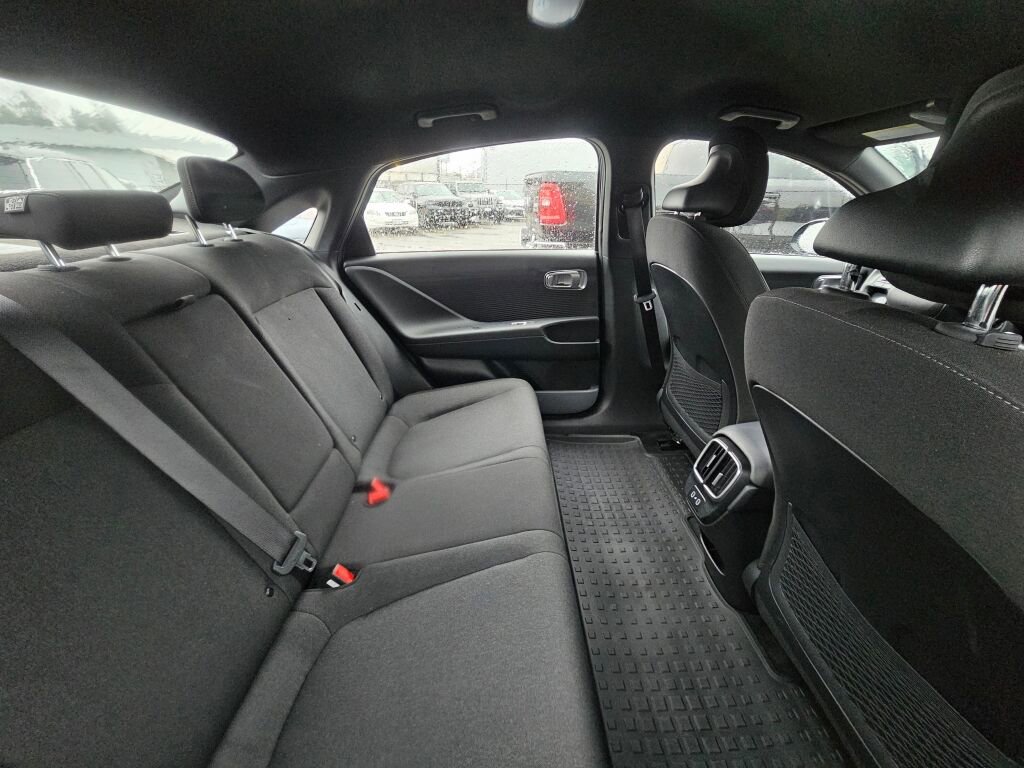 Used 2024 Hyundai Ioniq 6 SE image 11