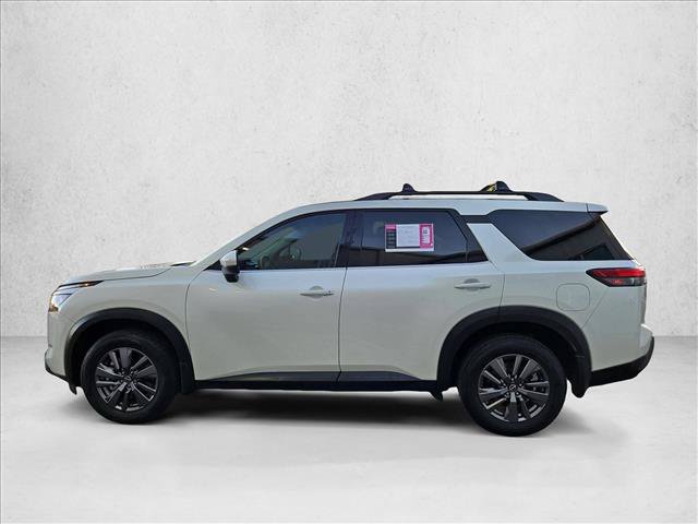 Used 2024 Nissan Pathfinder SV w/ Black Appearance Package FWD image 9