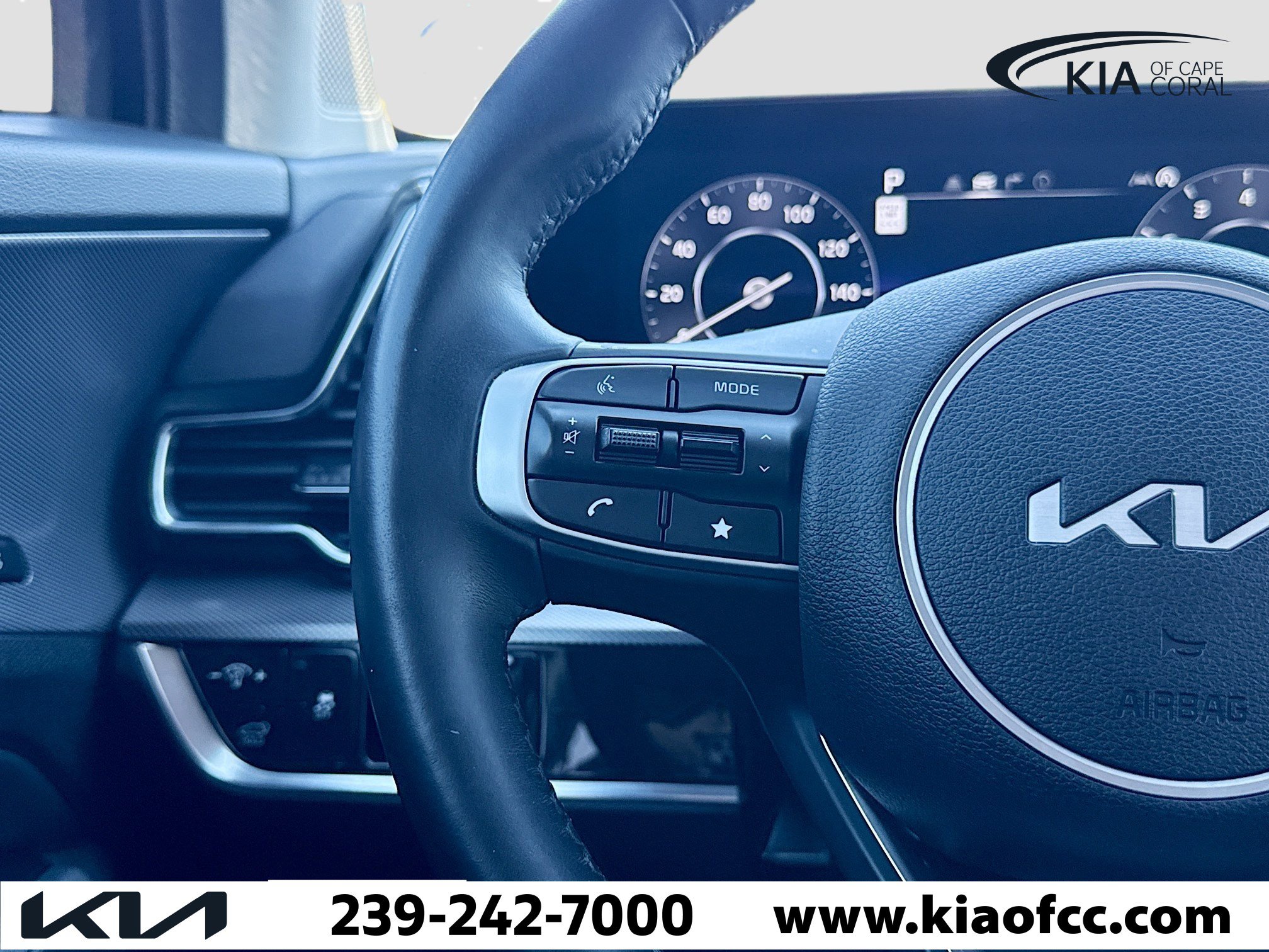 Certified 2025 Kia Sportage SX image 37