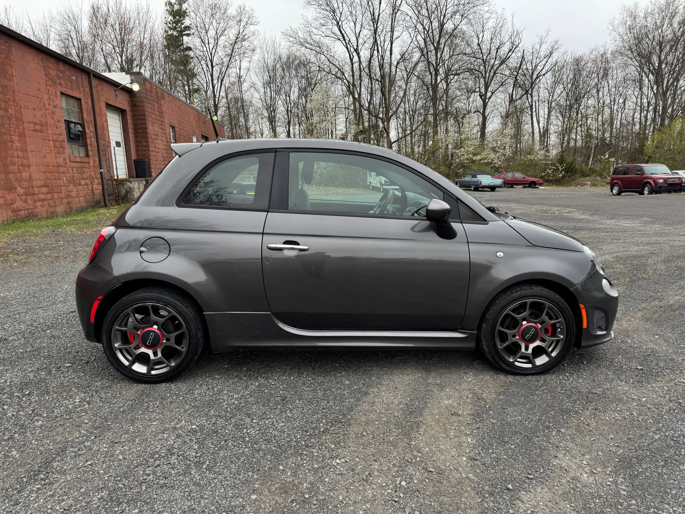 Used 2014 FIAT 500 Turbo w/ Beats Audio Package image 11