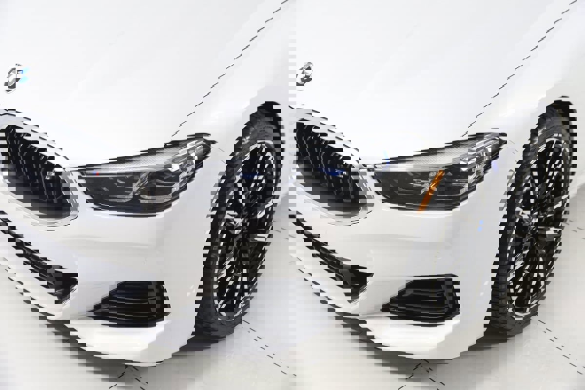 Used 2024 BMW M850i xDrive Coupe image 72