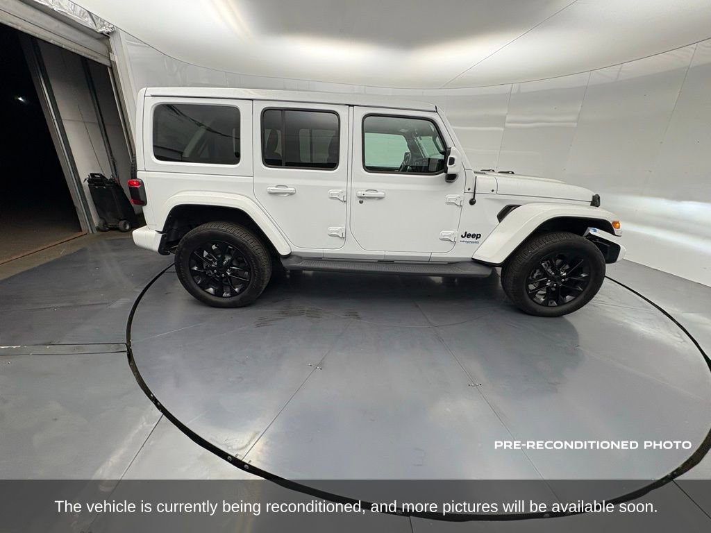 Used 2021 Jeep Wrangler Unlimited Sahara image 7