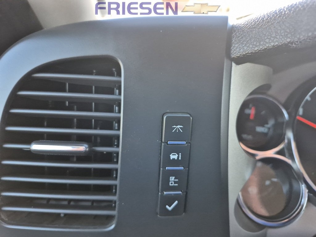 Used 2009 Chevrolet Silverado 3500 LT w/ Exterior Plus Package image 12