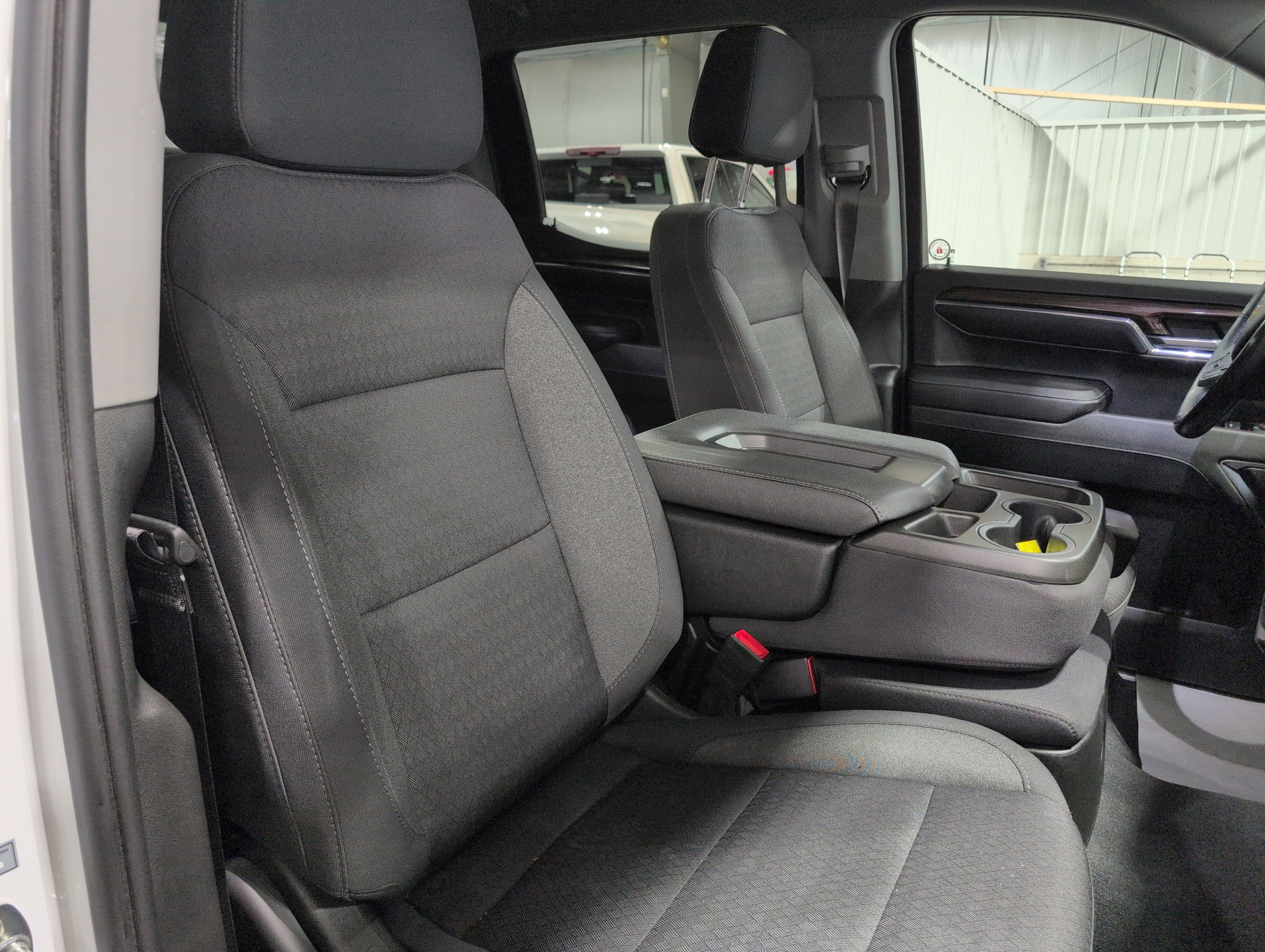 Used 2023 Chevrolet Silverado 1500 LT w/ Protection Package AWD/4WD image 14
