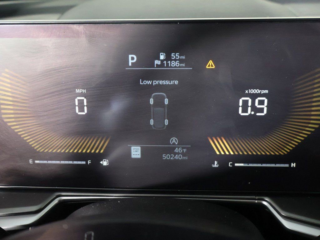 Used 2024 Kia Sorento S image 39