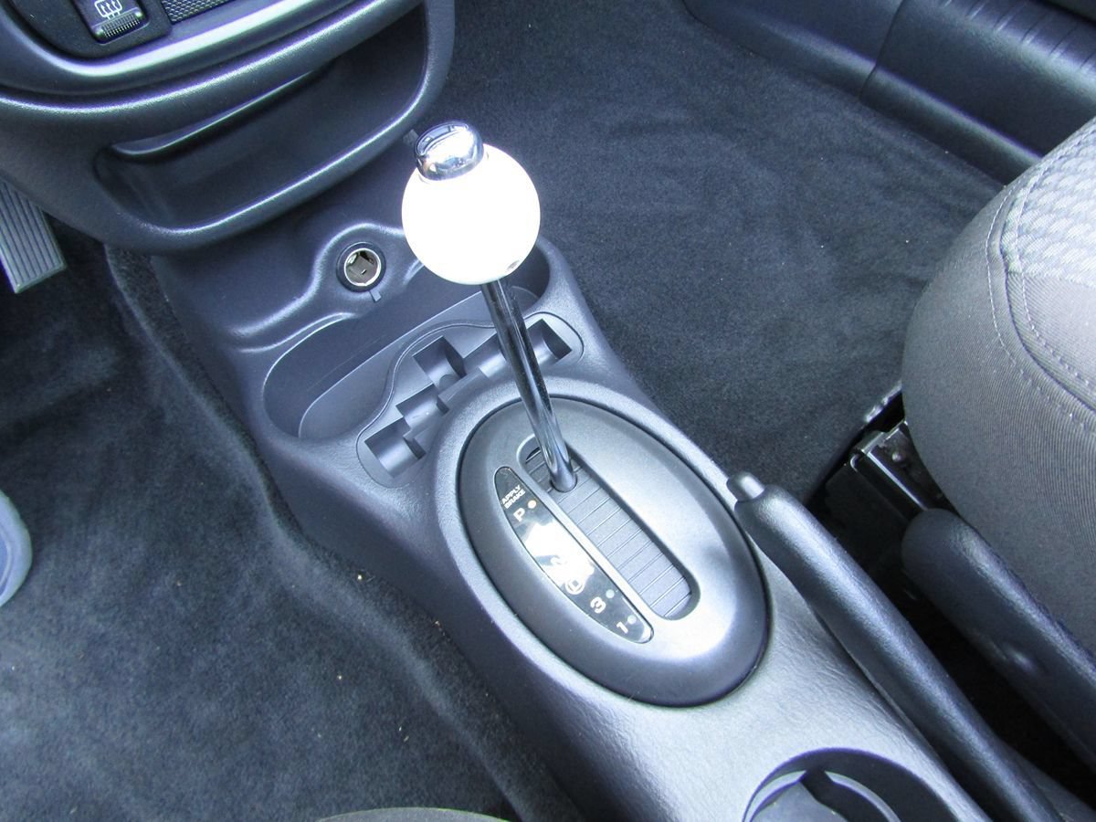 Used 2005 Chrysler PT Cruiser Touring FWD image 19