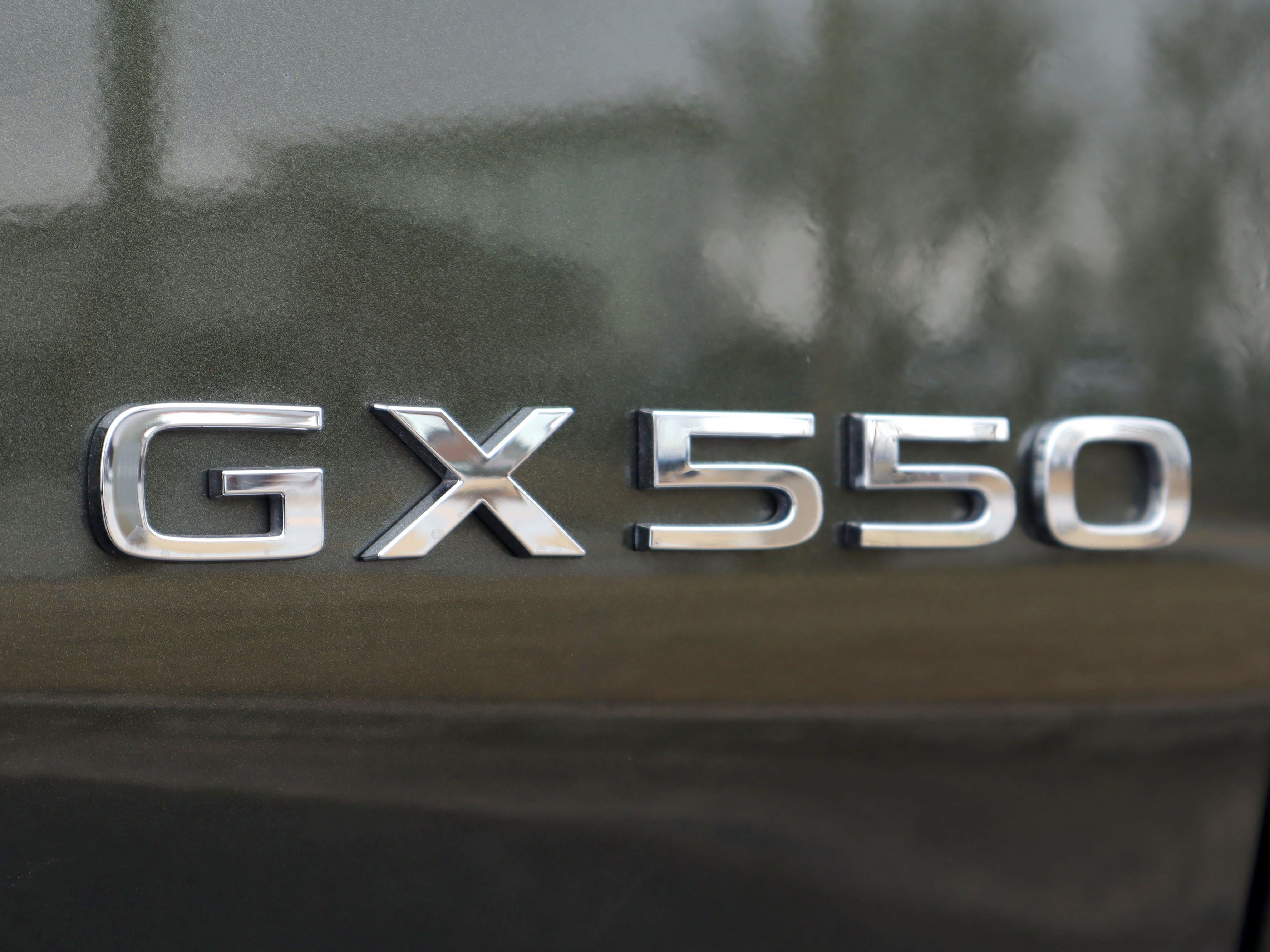 Used 2025 Lexus GX 550 GX 550 Premium+ w/ Accessory Package (Z1) image 36