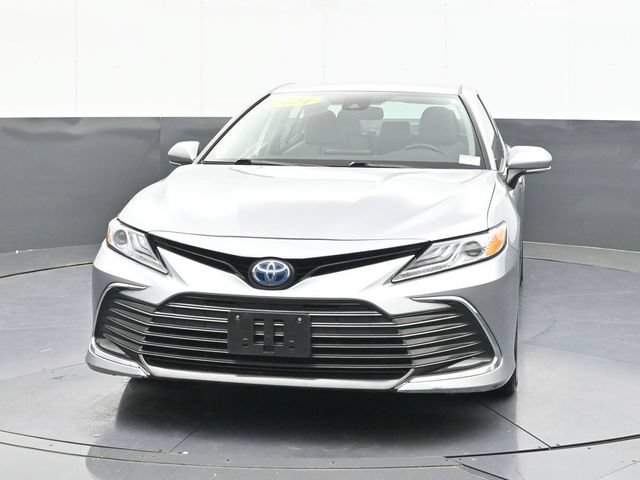 Used 2024 Toyota Camry XLE FWD image 2