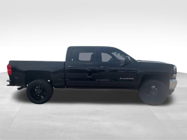 Used 2017 Chevrolet Silverado 1500 LT w/ All Star Edition AWD/4WD image 9