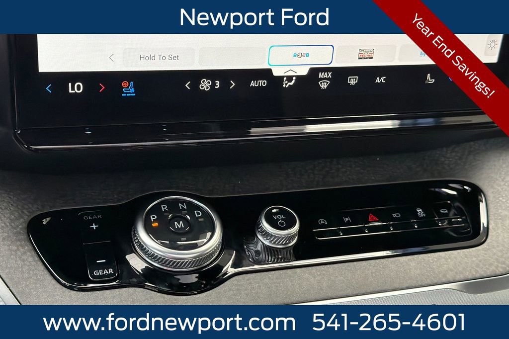 New 2026 Ford Expedition Tremor image 22