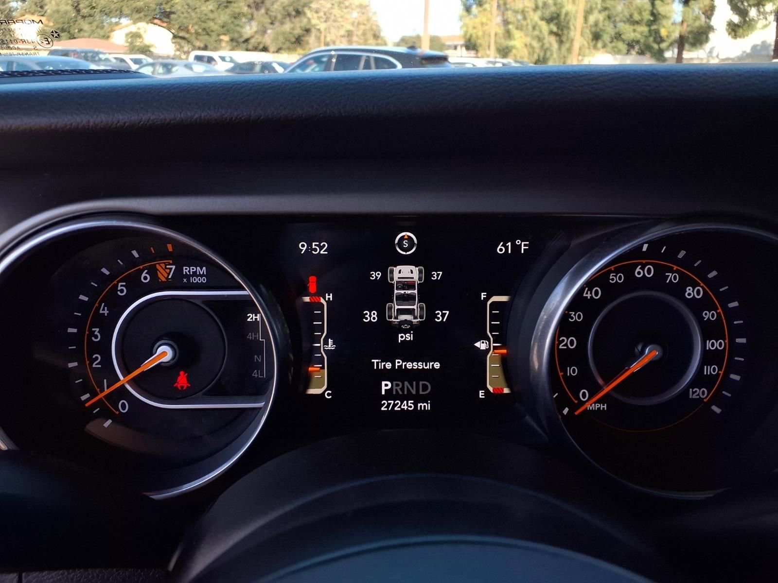 Used 2018 Jeep Wrangler Sport image 13