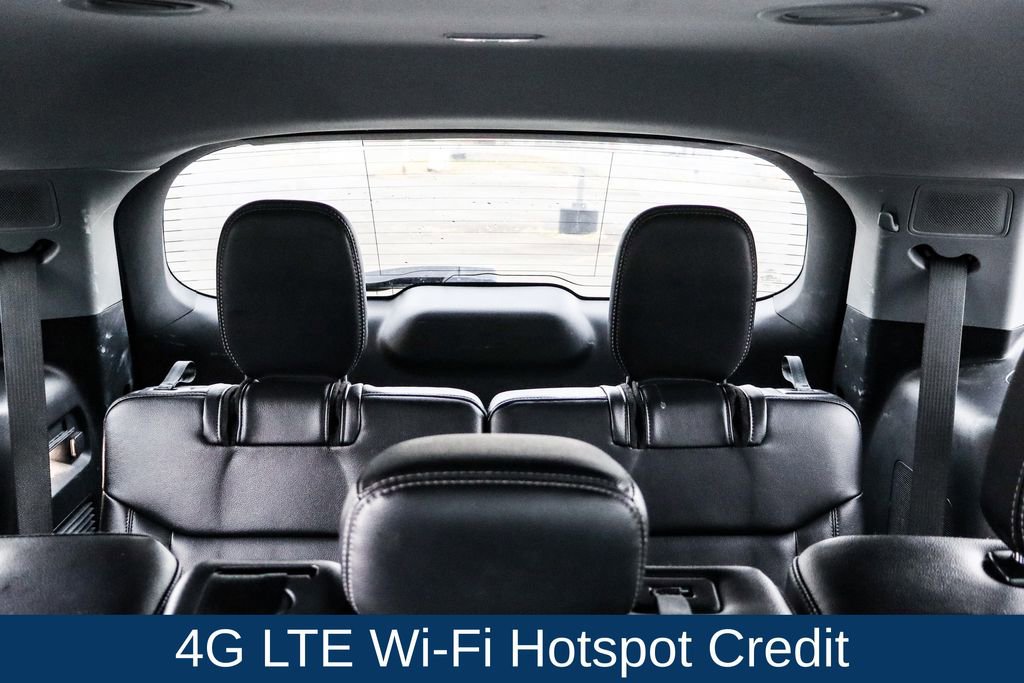 Used 2023 Ford Explorer Limited image 19